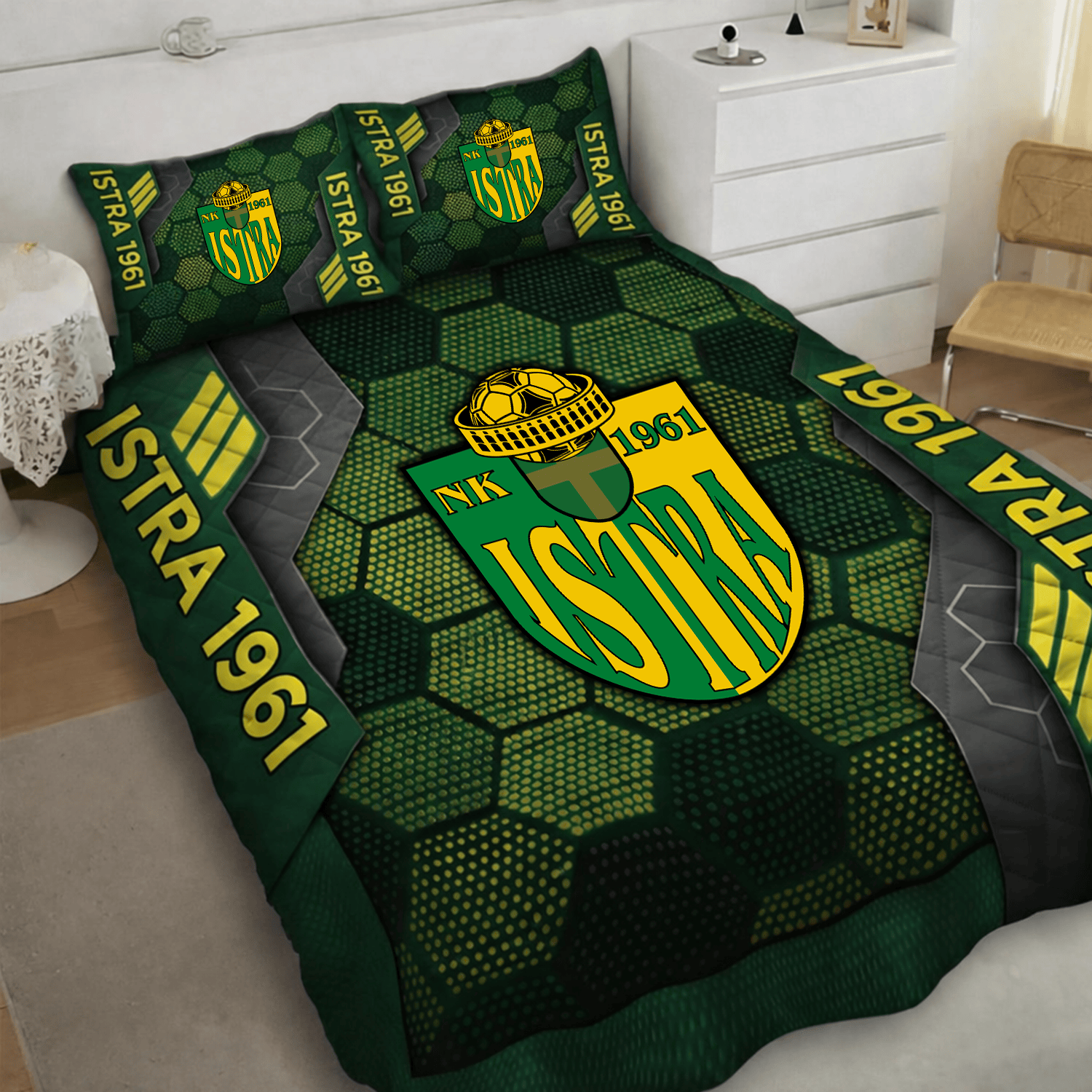 Istra 1961 Inspired Quilt Set